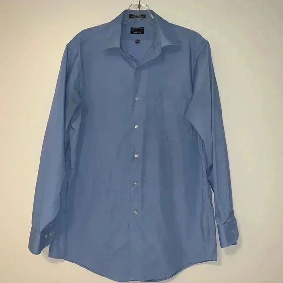 Arrow Fitted Poplin Spread-Collar Dress Shirt​​ - Picture 1 of 4
